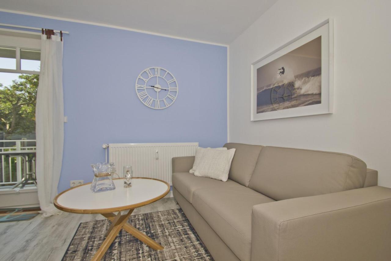 Moderne Ferienwohnung Mit Balkon, Meerblick - Ferienresidenz Zwei Boddenfewo 1-2 Lietzow エクステリア 写真